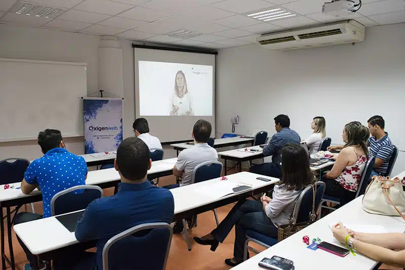 Primeiro Google Partners Connect Live 8 06